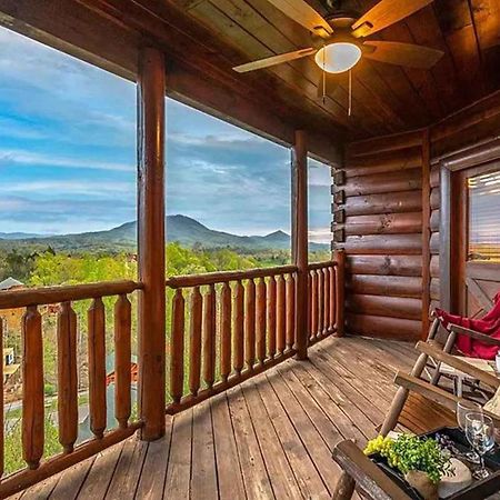 Вилла New Majestic 5 Star Amazing View, Pool, Hot Tub! Пиджен-Фордж Экстерьер фото